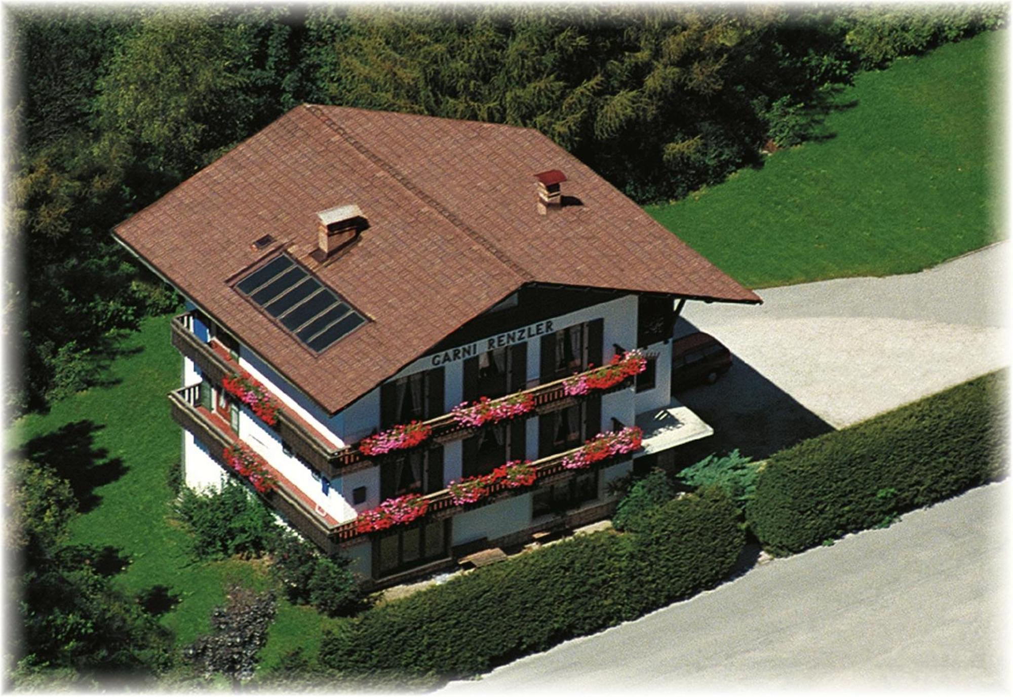 Garni Renzler Bed & Breakfast Rasun di Sopra Luaran gambar
