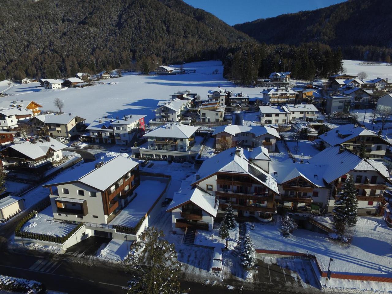 Garni Renzler Bed & Breakfast Rasun di Sopra Luaran gambar